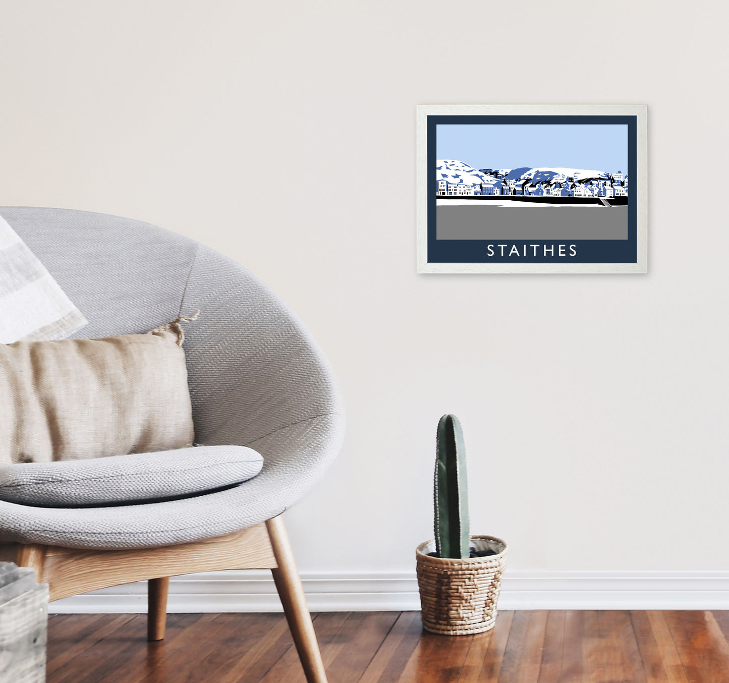 Staithes In Snow Travel Art Print by Richard O'Neill, Framed Wall Art A3 Oak Frame